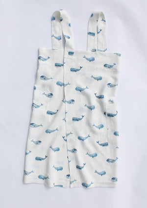 Linen cross back apron Blue Whale