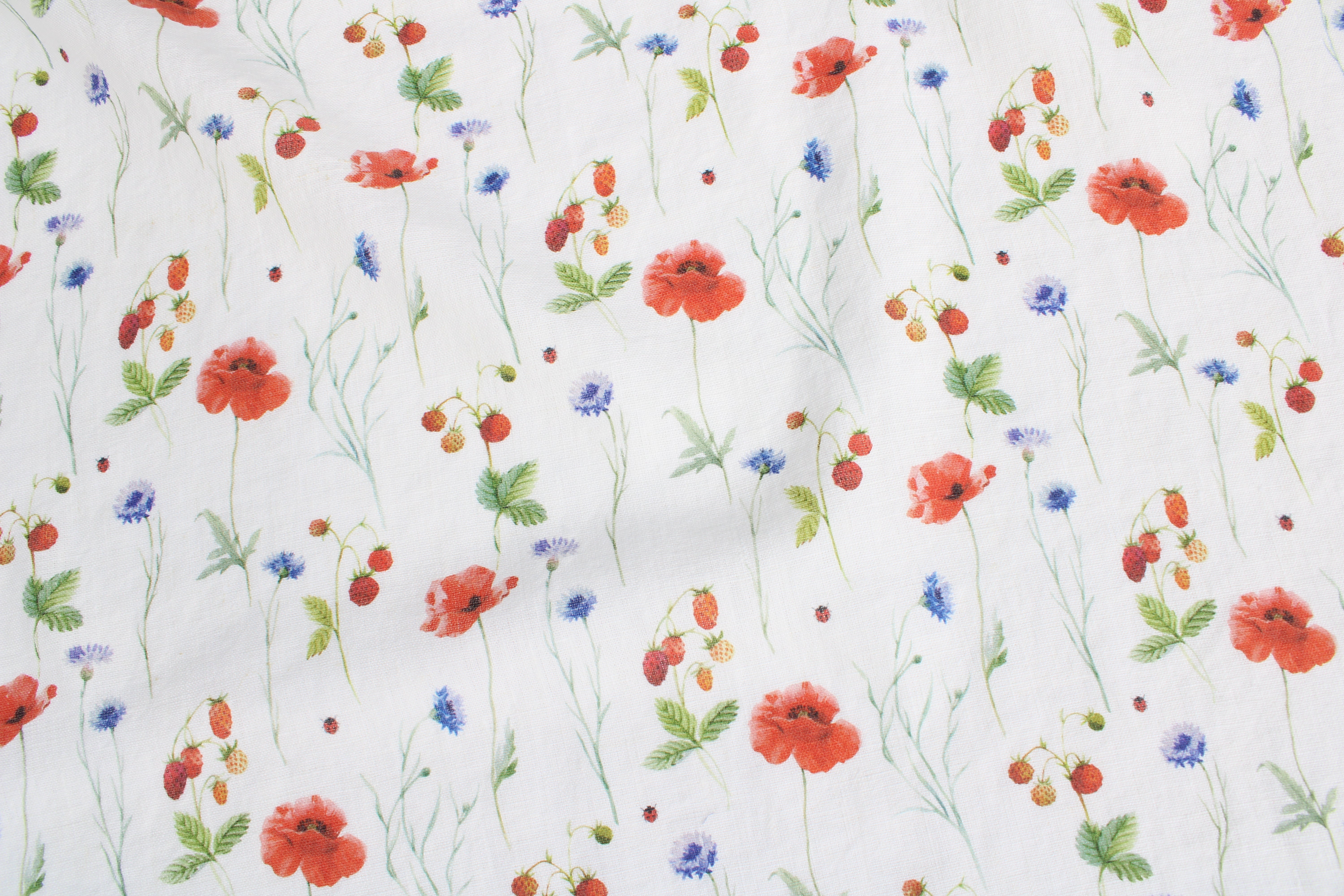 Linen fabric Watercolor Poppies, Cornflowers & Wild Strawberries