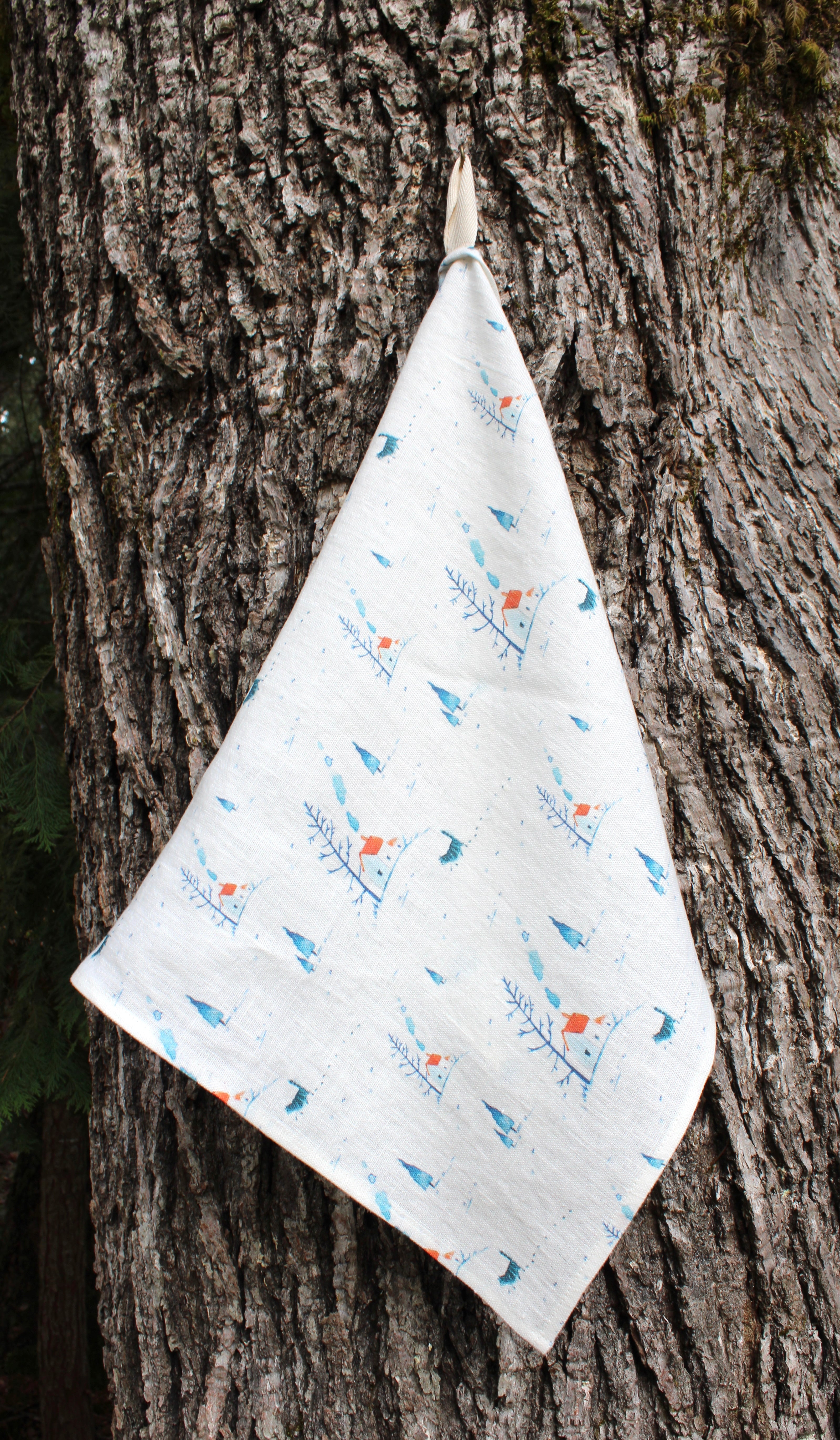 Linen Tea Towel Cat in a Snow