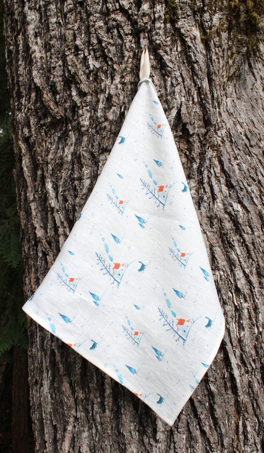 Linen Tea Towel Cat in a Snow