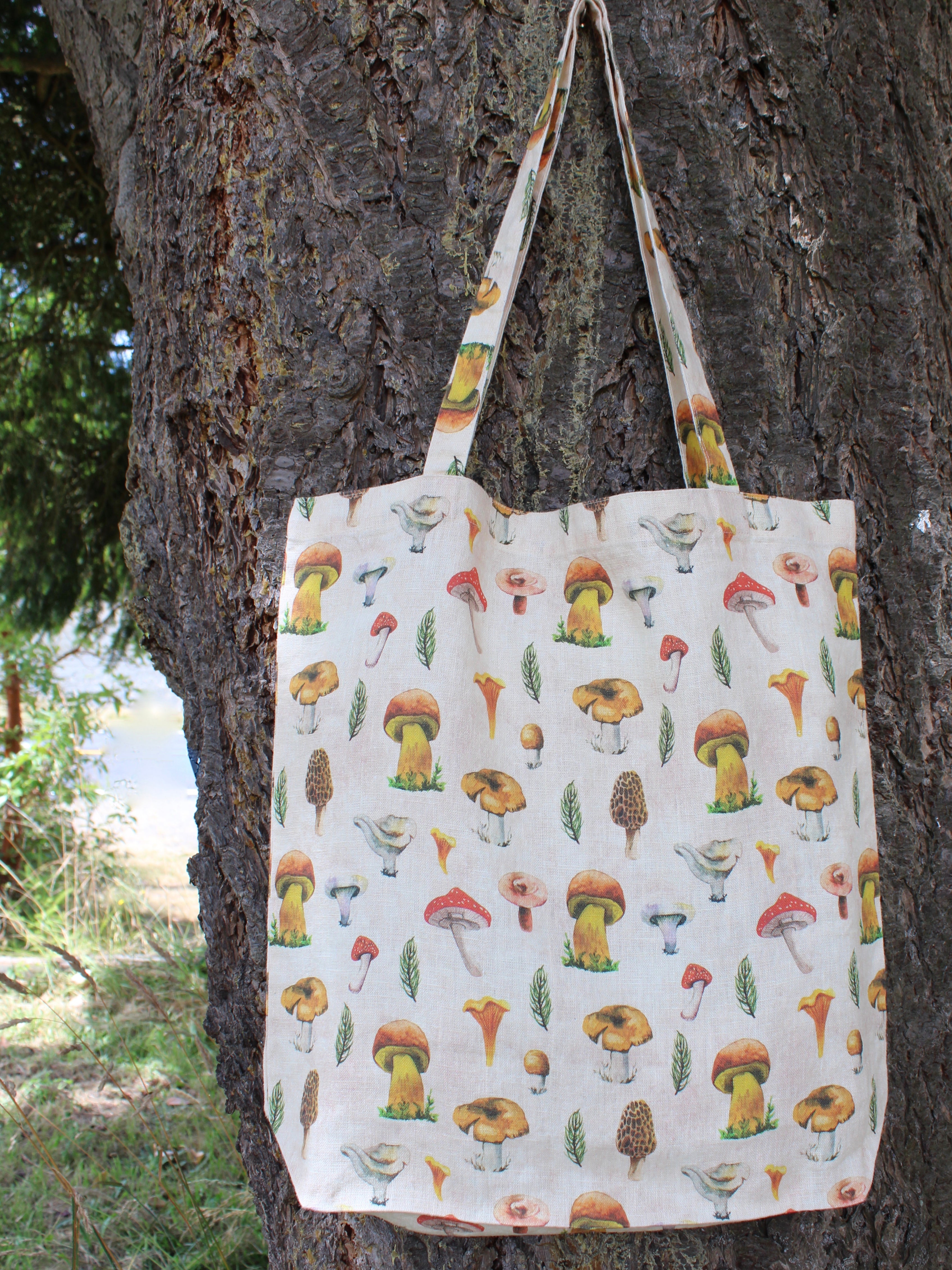 Linen Tote Bag Watercolor Mushrooms