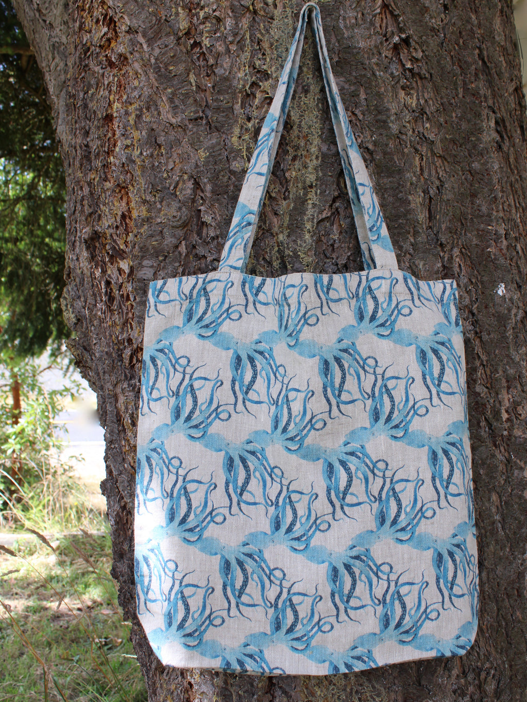 Linen Tote Bag Watercolor Blue Octopus