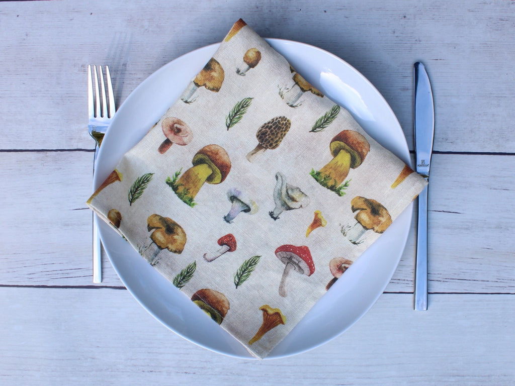 Linen napkins Watercolor Mushrooms